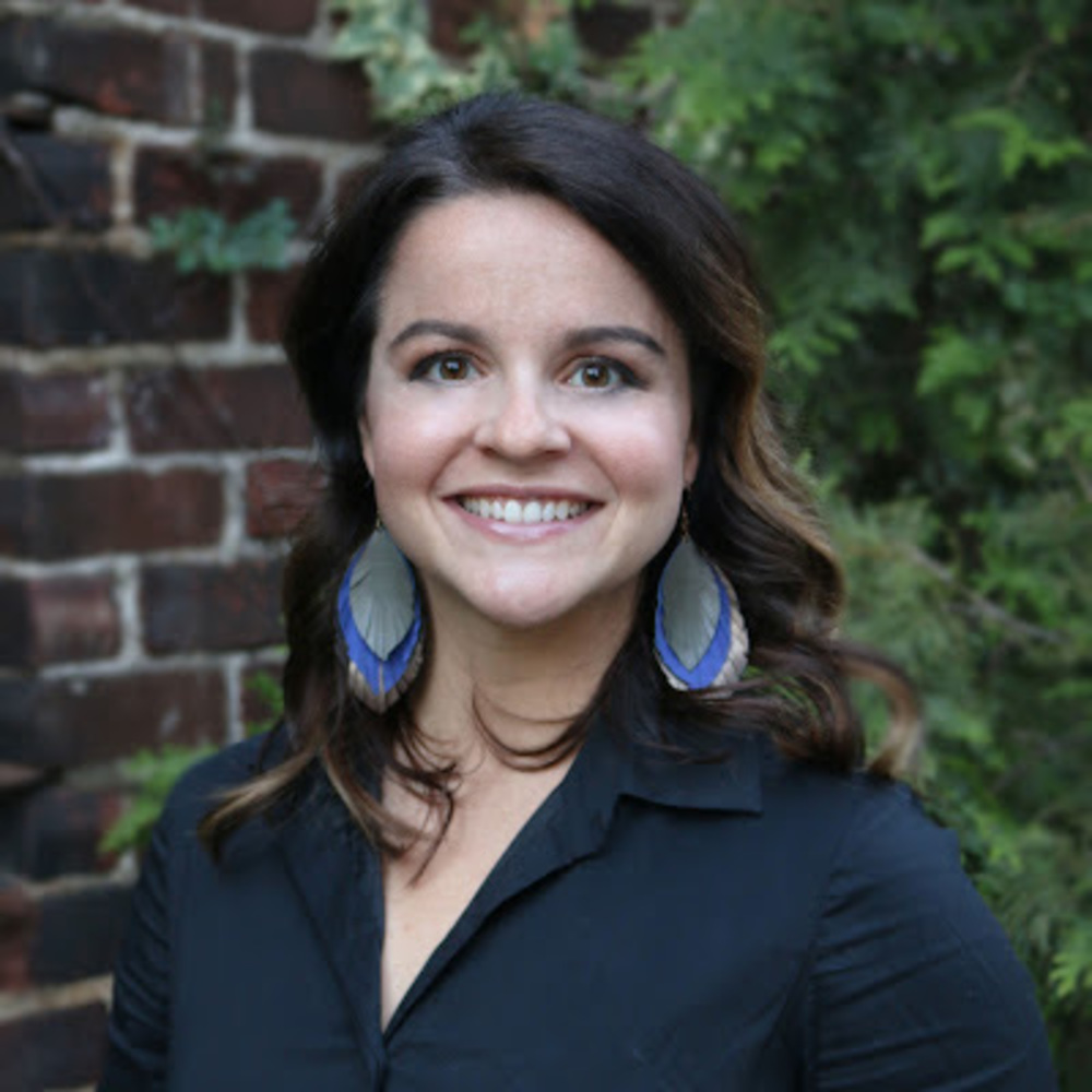 Meet your Posher, Avery